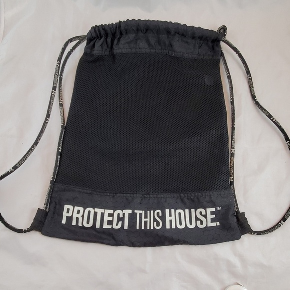 ua mesh backpack